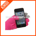 Fashionable iphone texting gloves